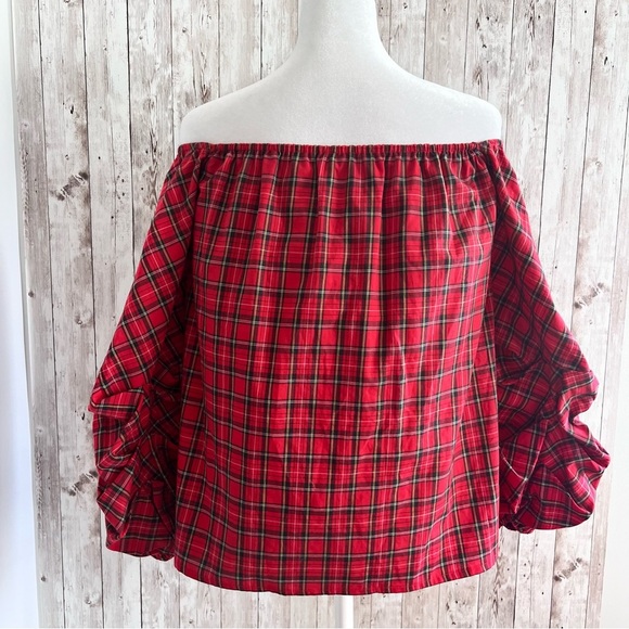Plaid Off Shoulder Holiday Ruffle Top - Picture 7 of 8